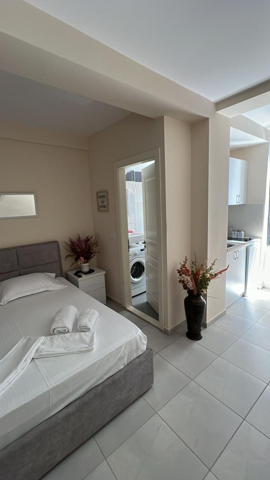 Urban Retreat Apartments Tirana Bagian luar foto