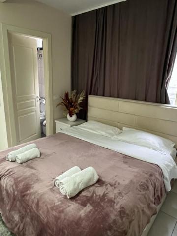 Urban Retreat Apartments Tirana Bagian luar foto